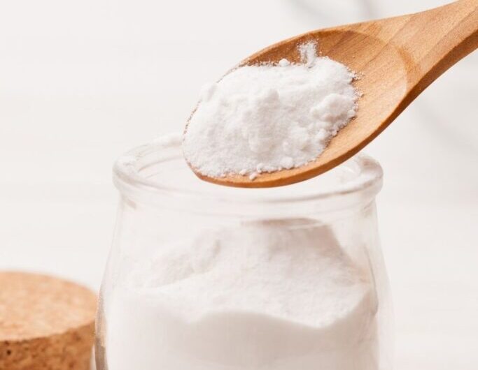 6 Baking Soda Substitutes (+ Best Alternatives to Use)