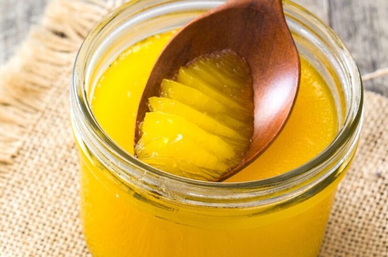 8 Best Ghee Substitutes (+ Easy Alternatives)