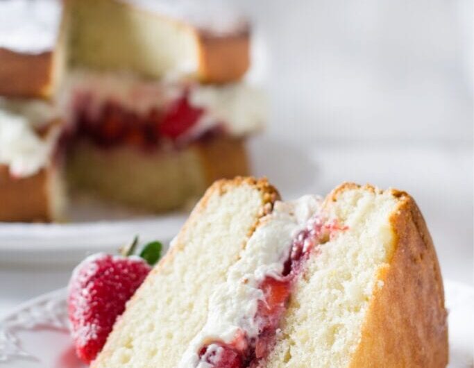 13 Classic British Cake Recipes