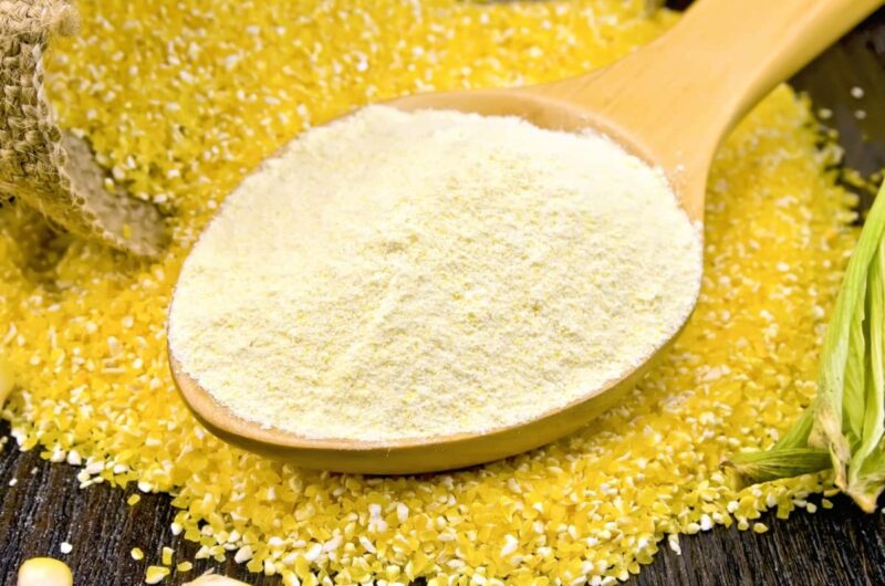 Corn Flour Substitutes (13 Best Alternatives)