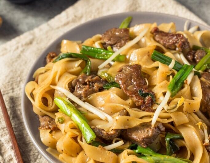 20 Easy Chinese Noodle Recipes