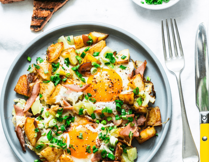 30 Easy Father's Day Breakfast Ideas