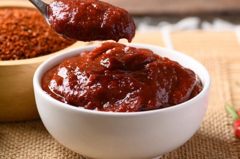 8 Gochujang Substitutes (+ Korean Chili Paste Replacements)