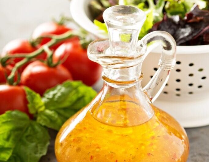 15 Homemade Low-Sodium Salad Dressing Recipes