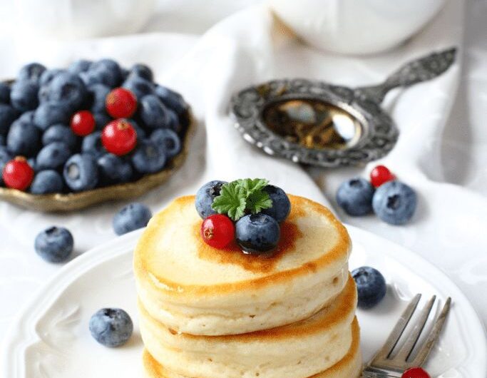 30 Mother's Day Brunch Ideas (+ Easy Recipes)