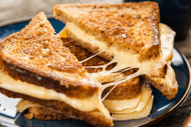 What to Serve with Grilled Cheese: 9 Tasty Side Dishes