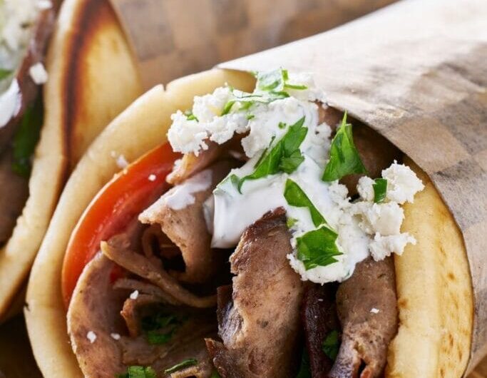 What to Serve with Gyros (16 Tasty Ideas)