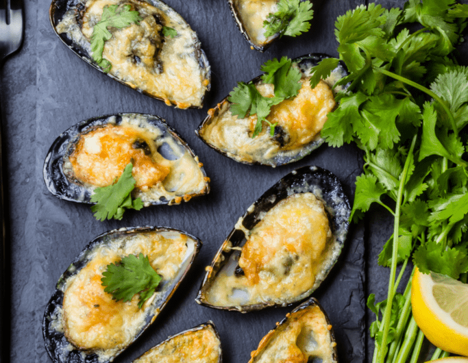 What to Serve with Mussels (20 Easy Ideas)